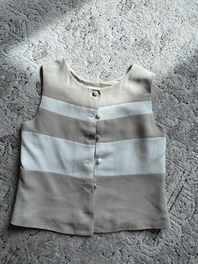 VTG 90s Casual Corner Colorblock Sleeveless Button Up Top Beige Neutral